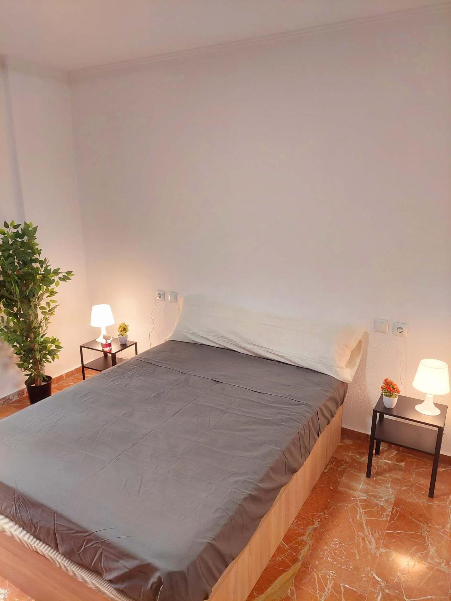 Piso Museo Del Realismo - Catedral - Alcazaba Con Parking Gratis - Super Wifi Appartement Almería Buitenkant foto