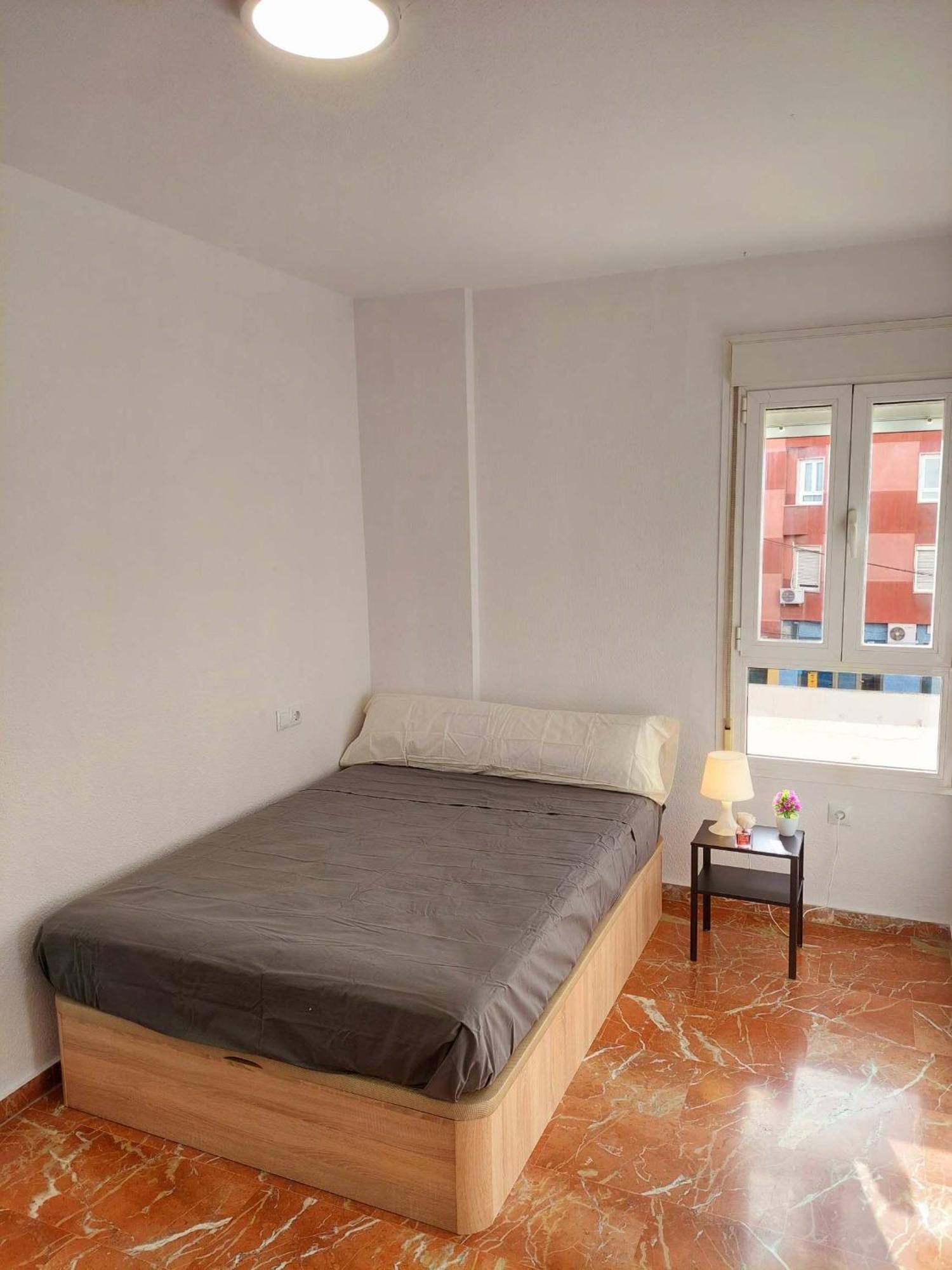 Piso Museo Del Realismo - Catedral - Alcazaba Con Parking Gratis - Super Wifi Appartement Almería Buitenkant foto